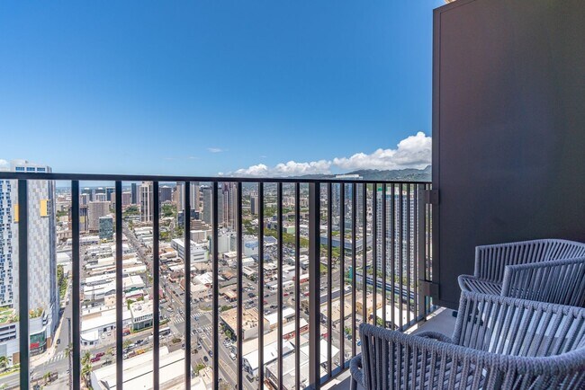 Photo - Luxury Studio in the HEART OF KAKAAKO, FURNISHED W/CENTRAL AC & PARKING!