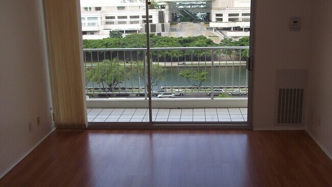 Photo - Villa On Eaton Square, 1 Bedroom, 1 Bath, ...