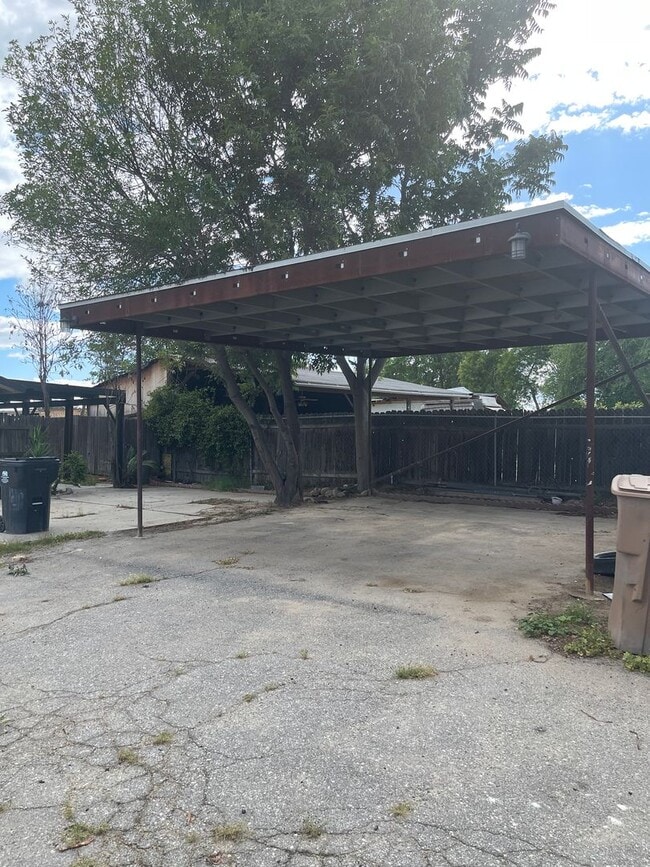 Photo - 265 Hudson Dr