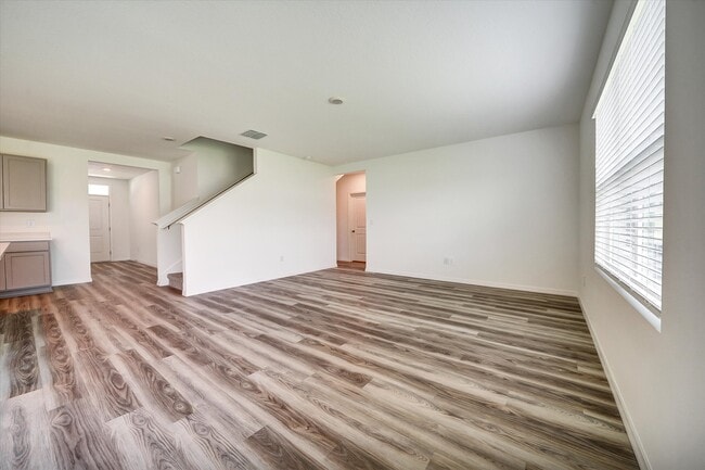 Photo - 10520 Farm Hl Ave