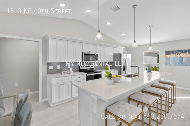 Photo - 1513 NE 40th St