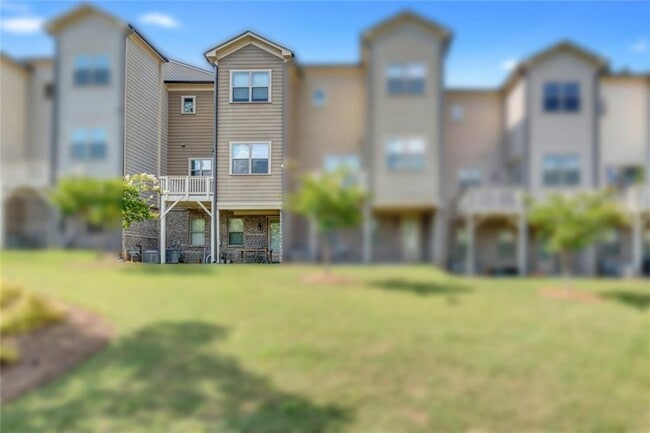 Photo - 2453 Soft Maple St