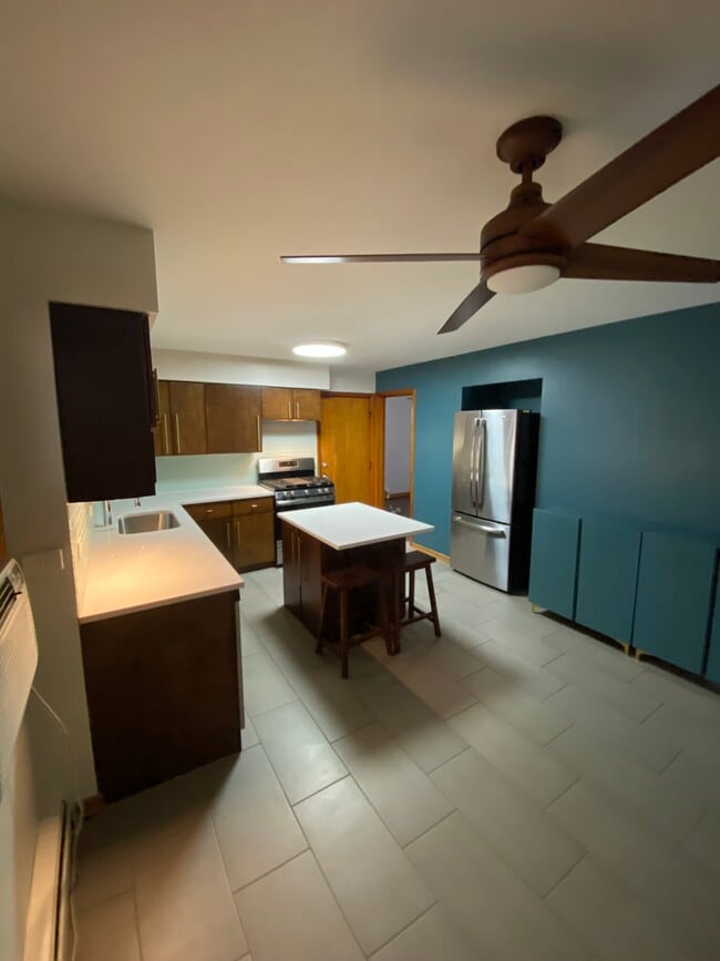 Photo - 3038 N Davlin Ct Unit 1