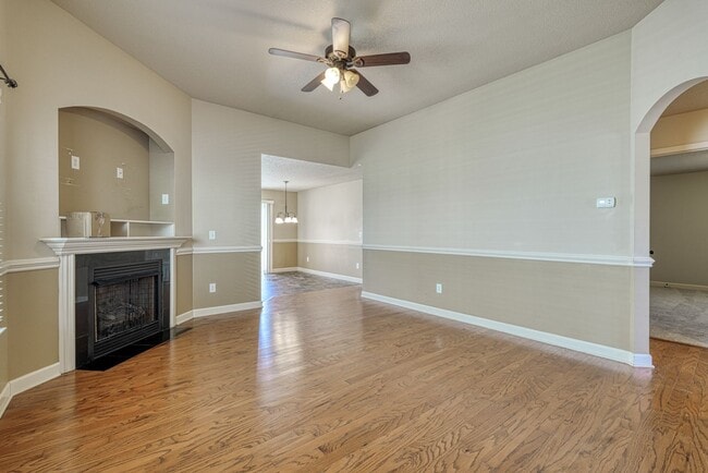 Photo - Beautiful 3BR/2BA Home with Fenced Yard & Community Pool!