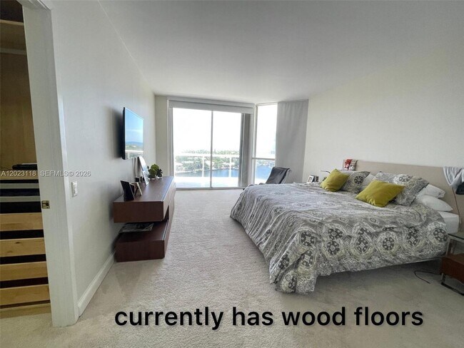 3801 NE 207th St Unit 10AS