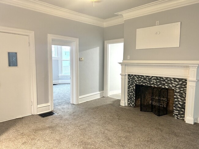 Photo - 120 E Franklin Ave