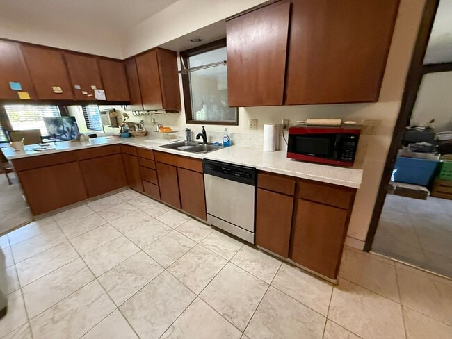 Photo - APPLICATION PENDING - 3 Bedroom, 1 Bath Ho...