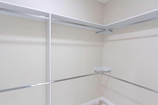 Photo - 604 N Emerald Ave Unit 2
