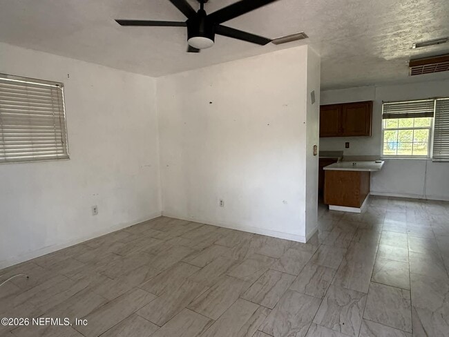 Photo - 120 Kelly Smith School Rd