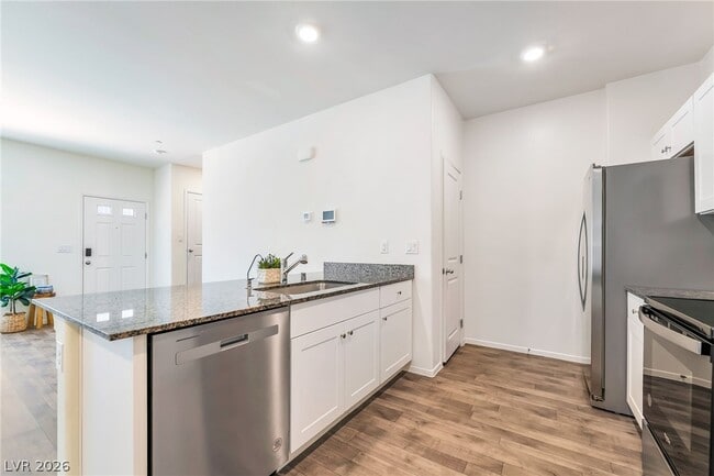 Photo - 7483 Coastal Ledge St