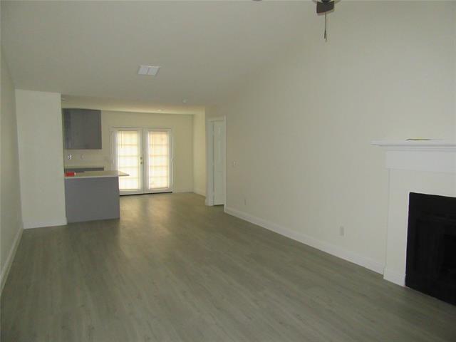 Photo - 2209 Merrimac Ln