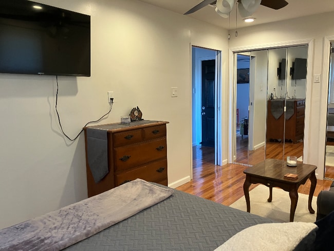 Photo - 2215 Kenner Ave