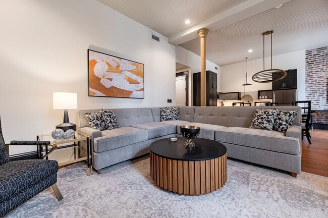 Photo - 1011 Canal St Unit SI FL3-ID1513939P