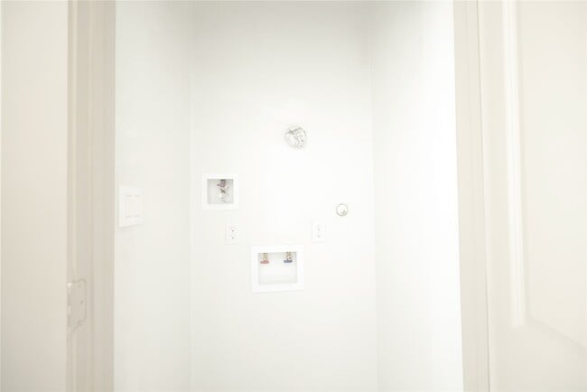 Photo - 113 Bolden St