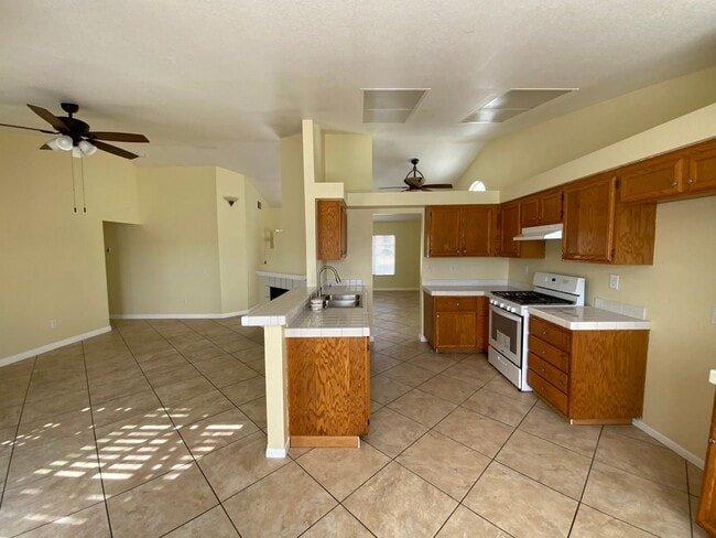 Photo - 31651 Willow View Pl