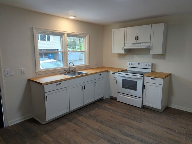 Photo - 109 Signal View St