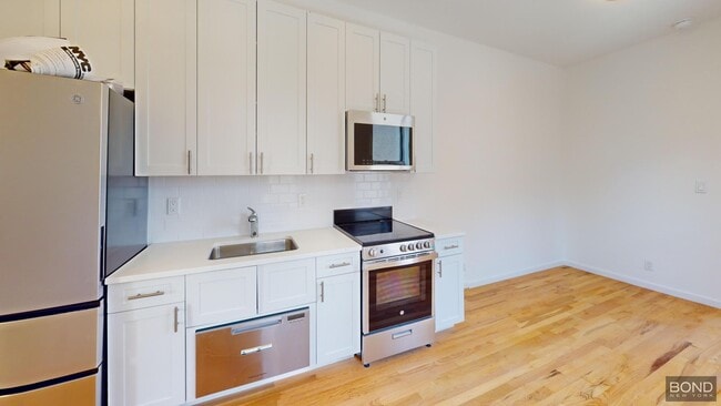 Building Photo - 22 King St Unit 18 Rental