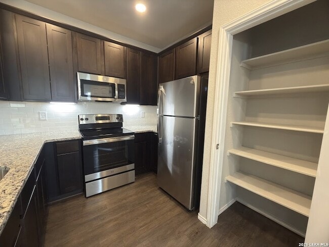 Photo - 5611 Rio Cyn