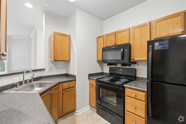 Ansley 1BR, 1BA - 850SF - Kitchen