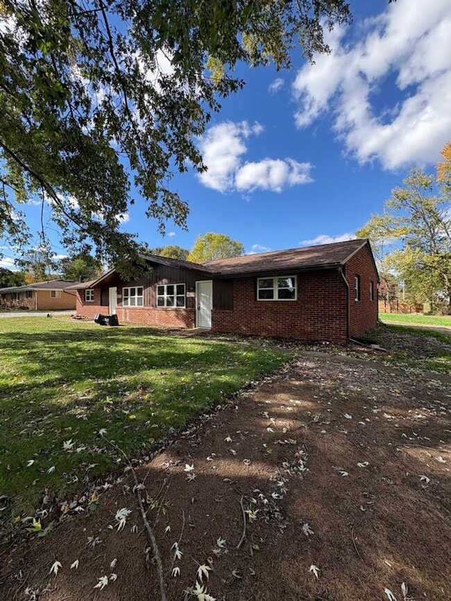 Photo - 8523-8525 Manchester Ave. Duplex Unit 8523 Manchester Ave.