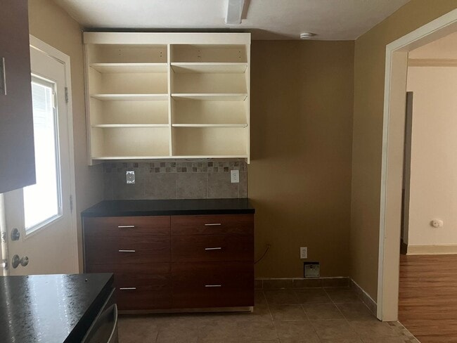 Photo - 517 Windswept Dr