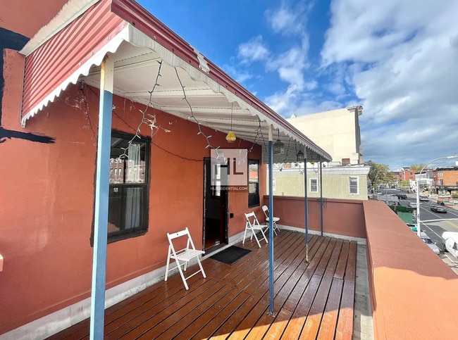 Building Photo - 5 AVENUE Rental