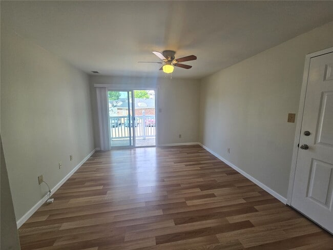 Photo - 4334 Arrow Tree Dr Unit H
