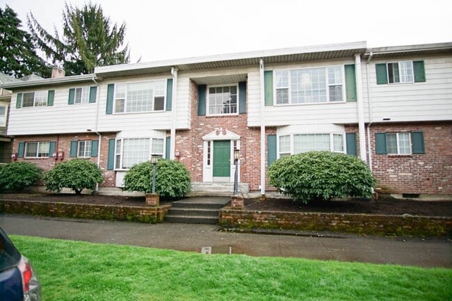 Close in NE-2 Bedroom with Parking Ready S... - Close in NE-2 Bedroom with Parking Ready S... Apartment Unit 2130-04
