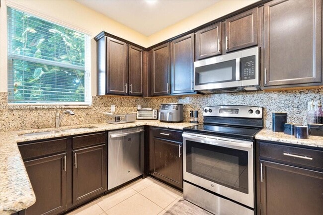 Photo - 12442 Emerald Creek Ct