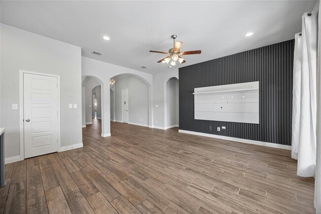 Photo - 169 Belford St