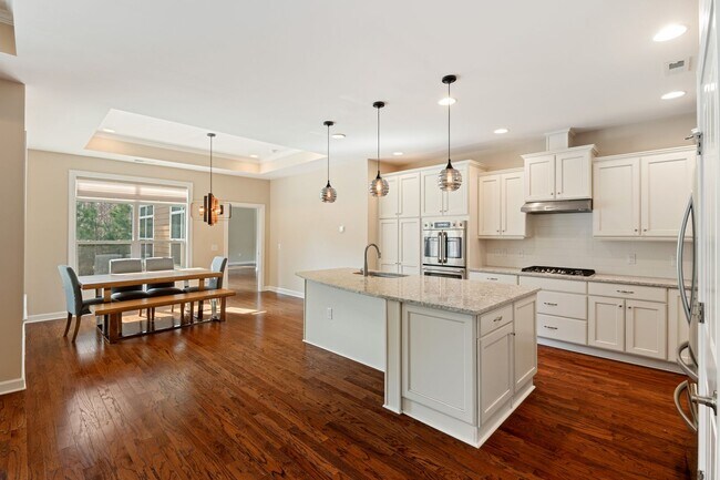 Photo - Gorgeous Home in Durham!