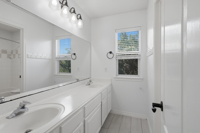 Photo - 19114 Canyon Vista Ct