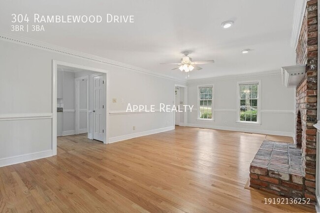 Photo - 304 Ramblewood Dr