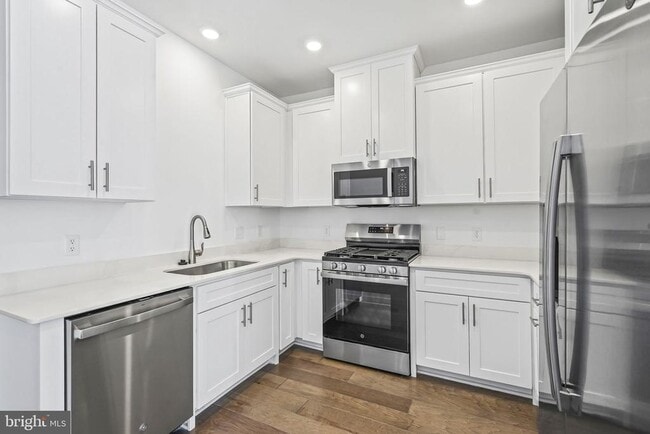 Photo - 140 Leona Stewart Ln