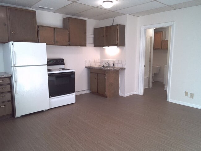 Photo - 700 S 4th St Unidad Apt B