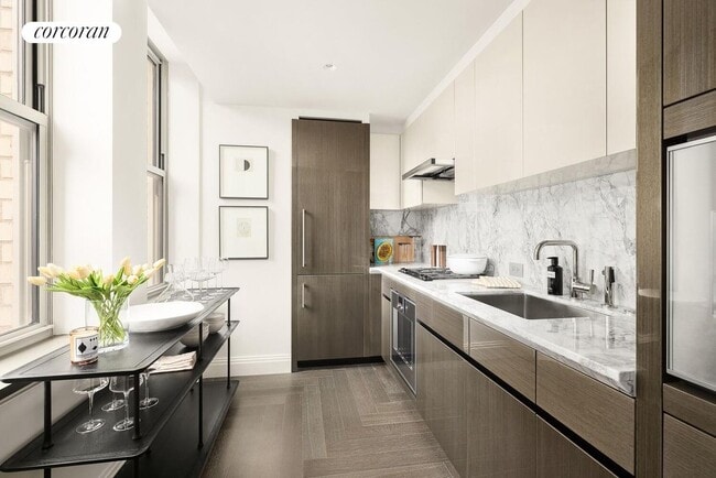 Photo - 301 Park Ave