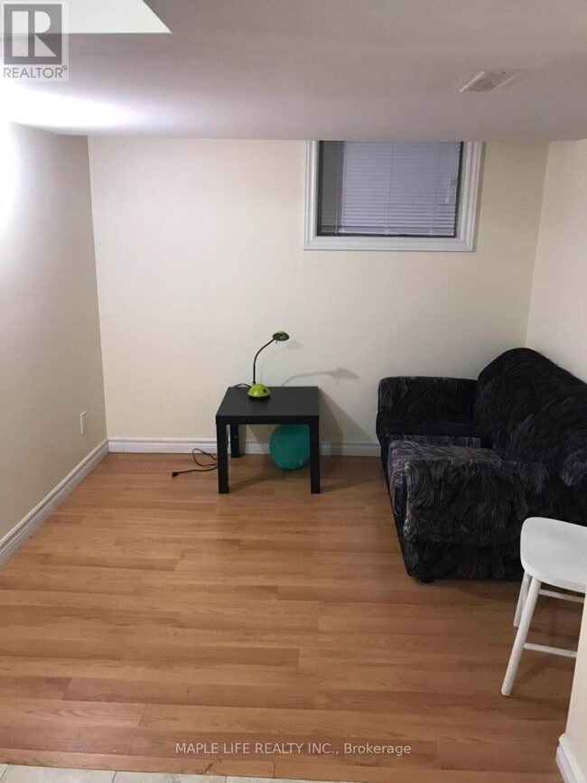 Photo - 235 Oakwood Ave