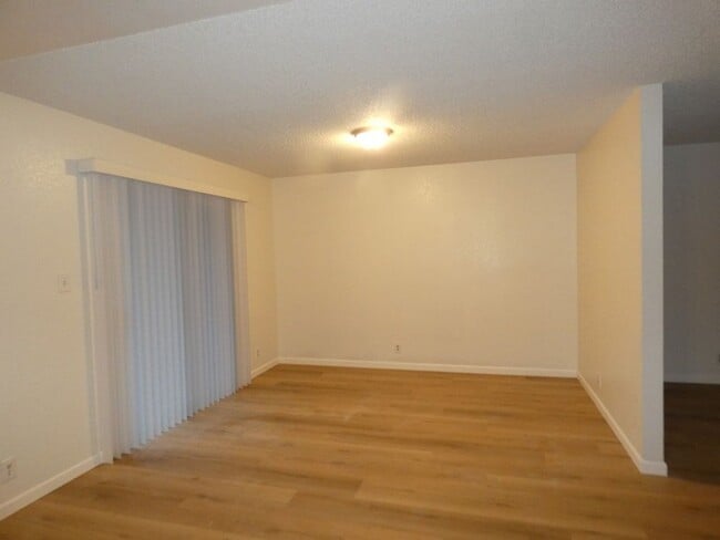 Photo - One Bedroom Apartment in Santa Maria Unit E
