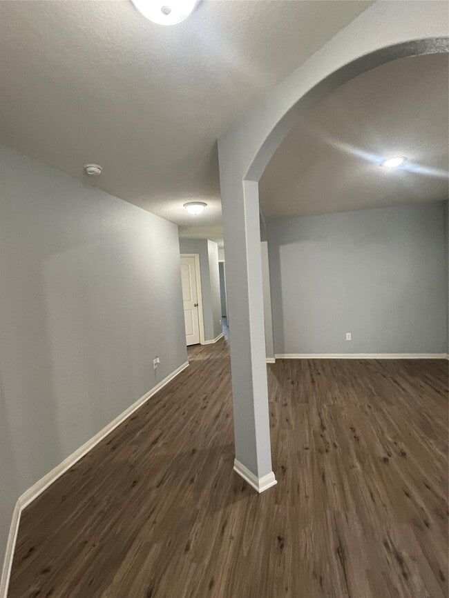 Photo - 5502 Rainbow Rd.