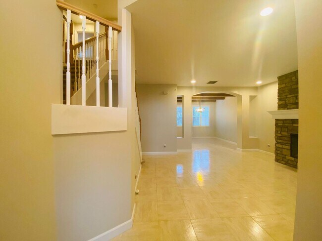 Photo - Exquisite 4-Bedroom Home: Where Elegance Meets Comfort!