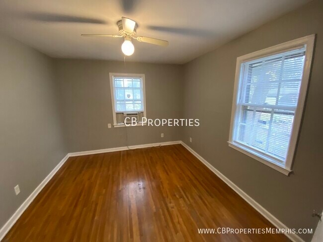 Photo - 3158 Hoskins Rd