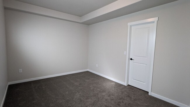 Photo - 8260 Nat Love Dr Unit Bedroom 1