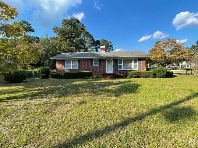 Building Photo - 5057 Wrightsville Ave Rental