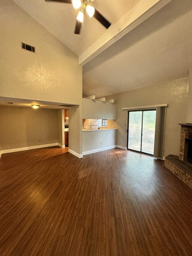 Photo - 1219 Stone Greene St