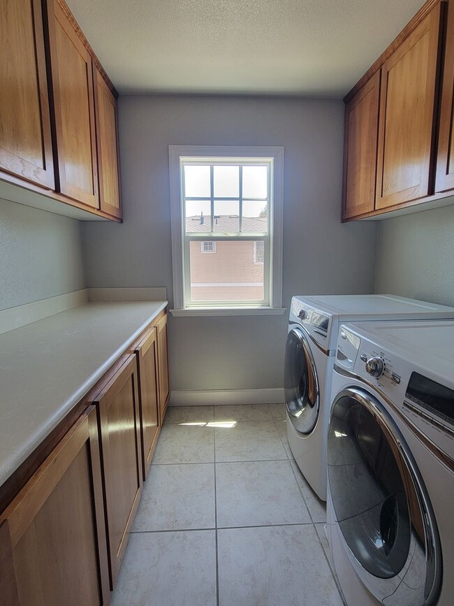 Photo - Charming Midtown Petaluma  – 3 Bed, 2.5 Bath