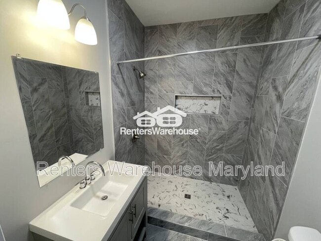 Photo - 921 N Patterson Park Ave