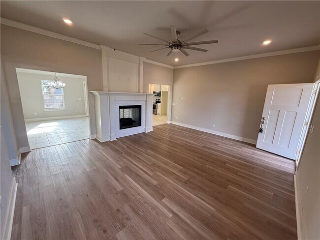 Photo - 28 Kincardine Dr