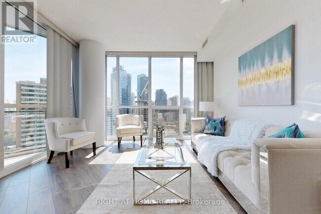 45 Charles St E Unit 2201