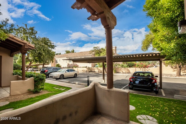 Photo - 1446 E Grovers Ave