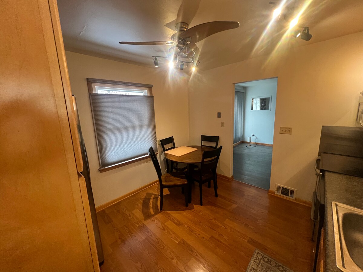 Photo - 9419 Behrwald Ave